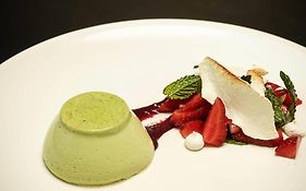 Ibis Adelaide